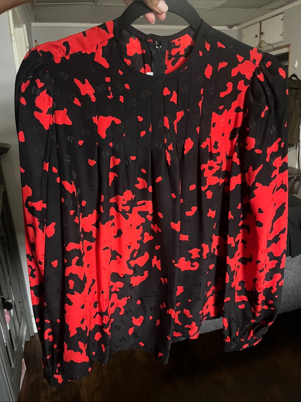 Vintage 80s David Hayes 100 percent Silk Blouse